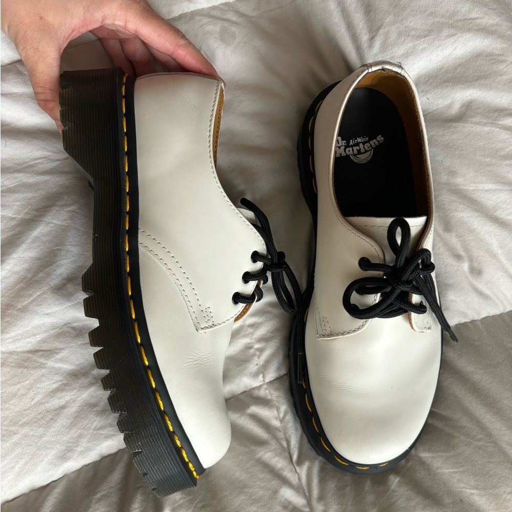 White Dr Martins Oxford